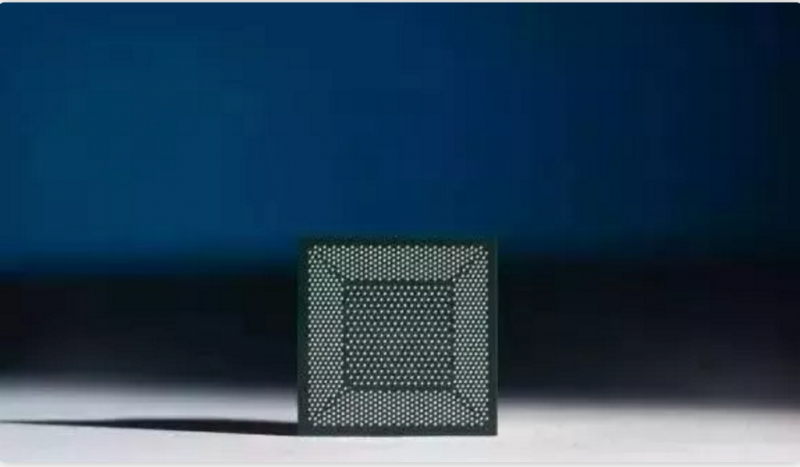 幾乎看不見的3D打印機(jī)器人；西澳大利亞大學(xué)的研究人員開發(fā)出一種保護(hù)生態(tài)機(jī)器魚；效率達(dá)CPU一萬倍的神經(jīng)形態(tài)芯片發(fā)布！